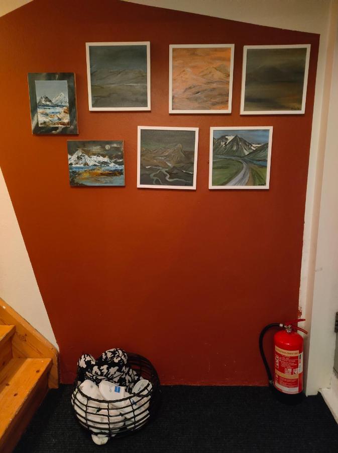 Studio White Bears Akureyri Luaran gambar